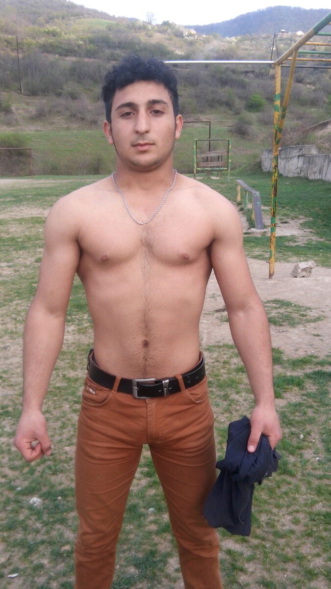  16479339  Vlad, 26 ,    