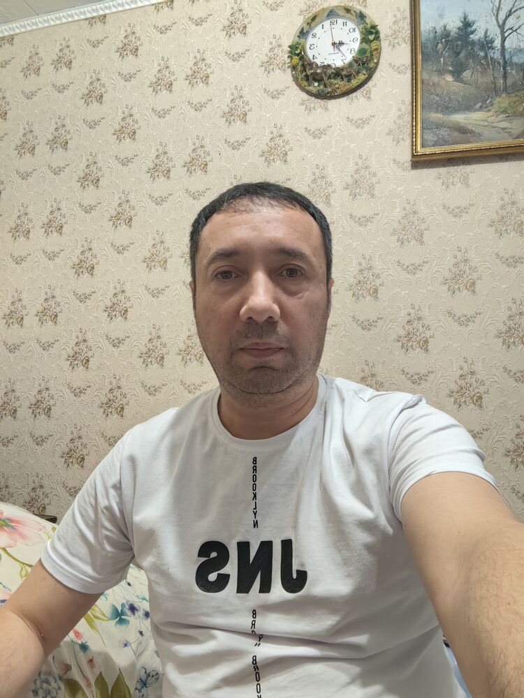  ,   Tim, 43 ,   ,   