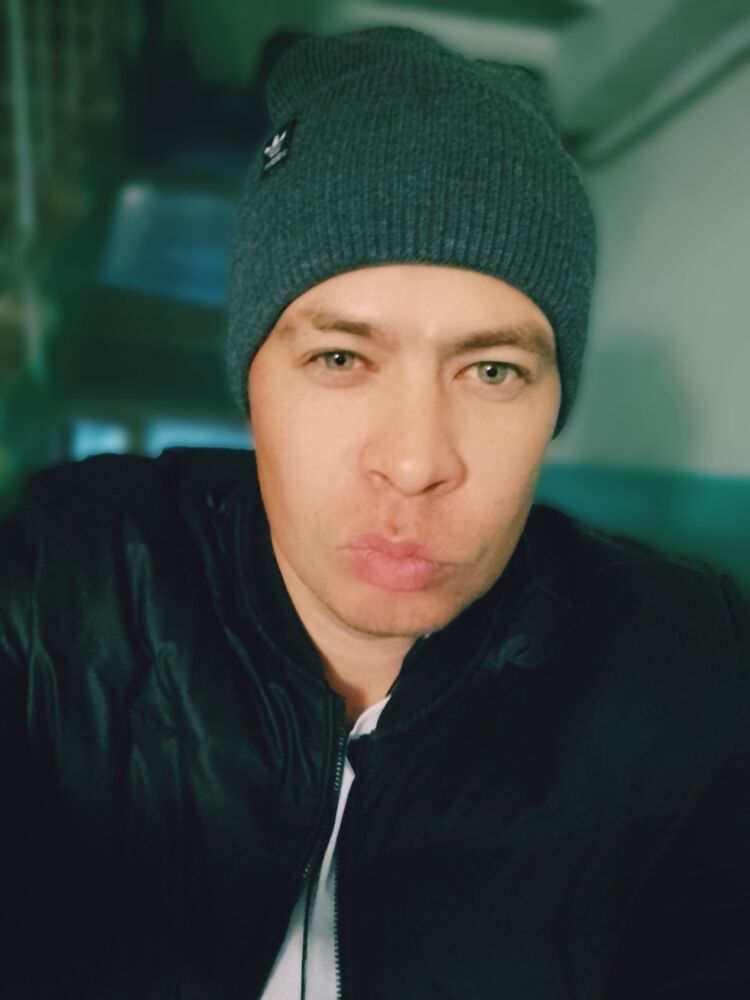 ,   AlexXx, 37 ,   ,   