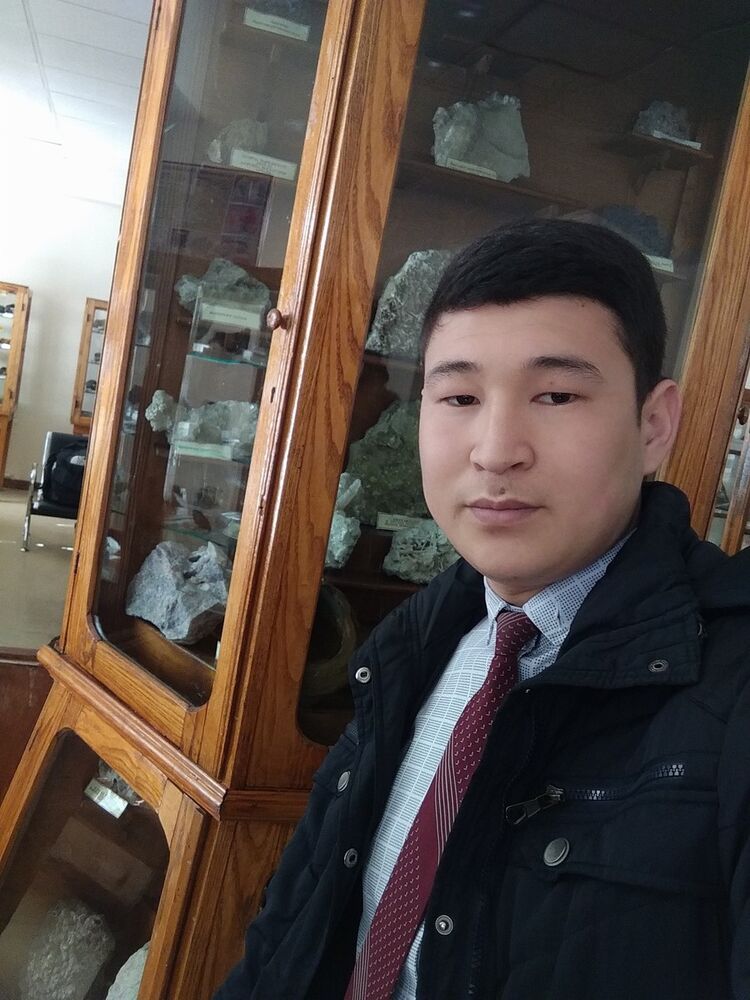  ,   Abror, 30 ,   ,   , c 