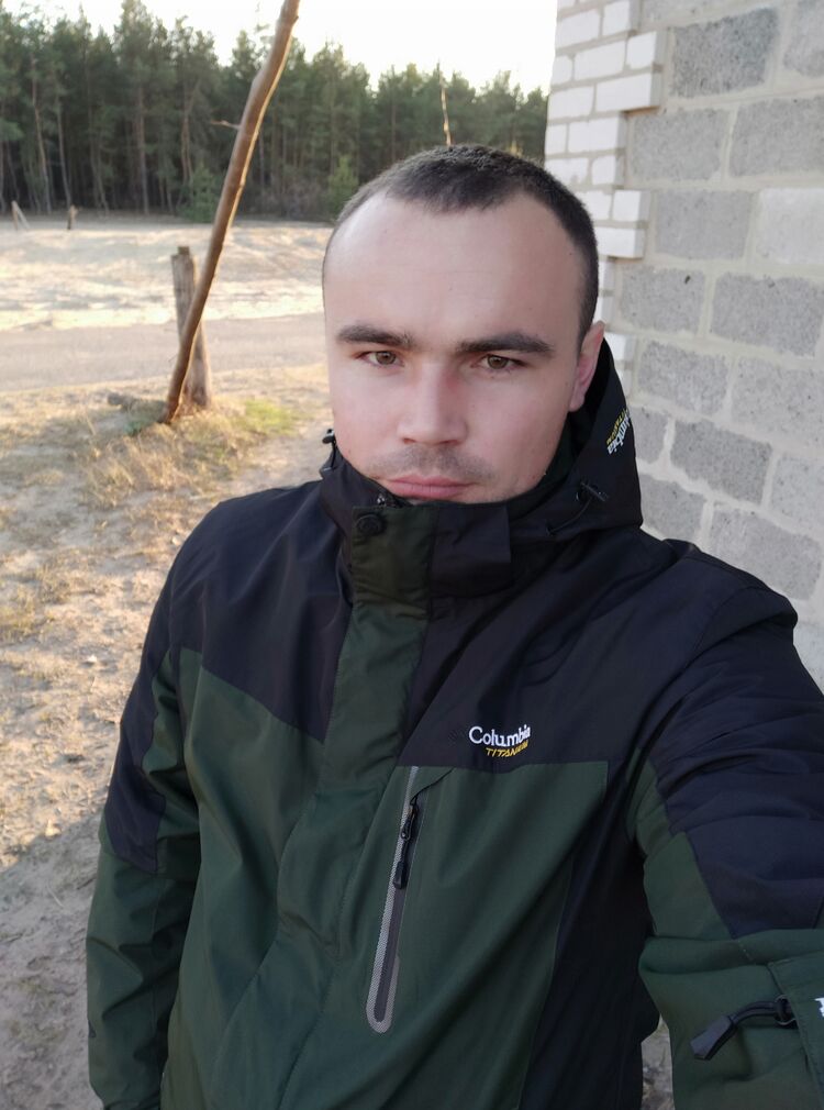  25330709  Uzorro, 29 ,    