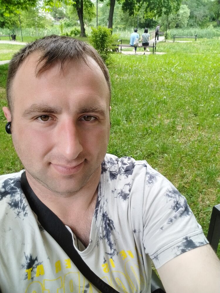  43700509  , 32 ,    