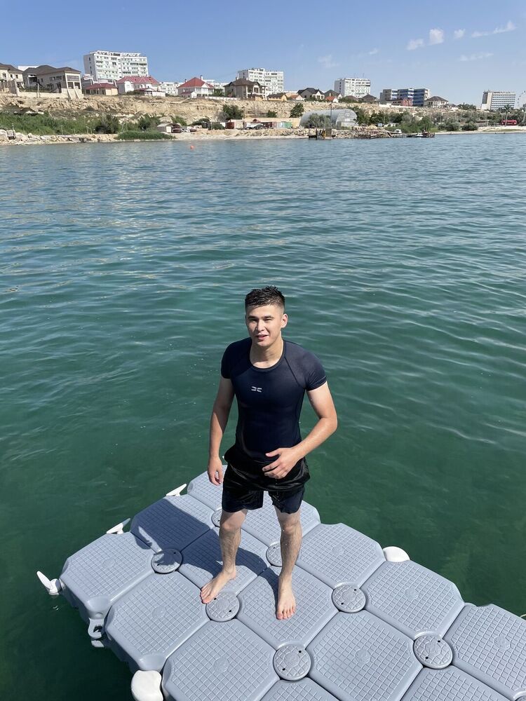  ,   , 28 ,   ,   