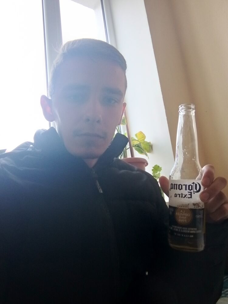 39180239  , 24 ,    