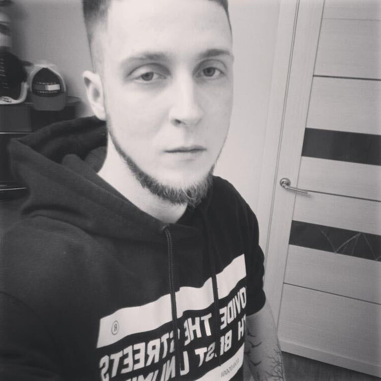  32464499  , 28 ,    