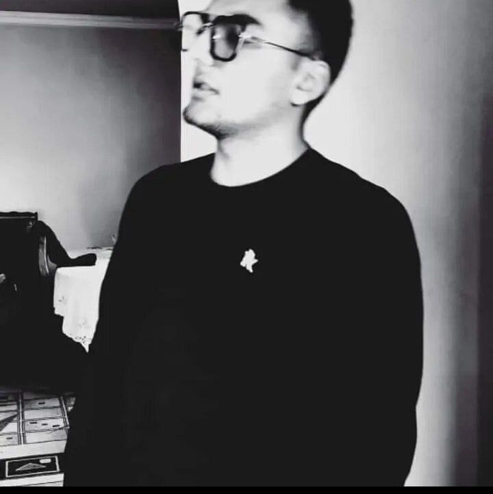  29886679  , 28 ,    -