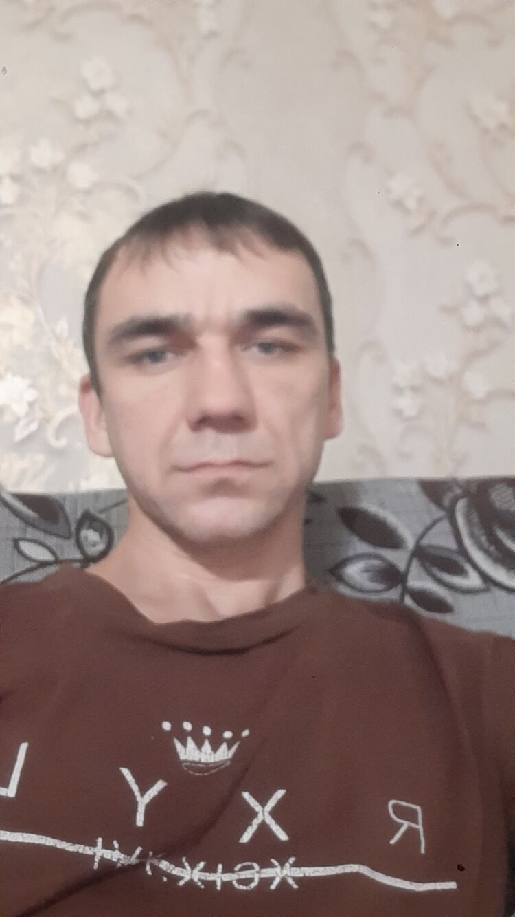  47842089  , 34 ,    