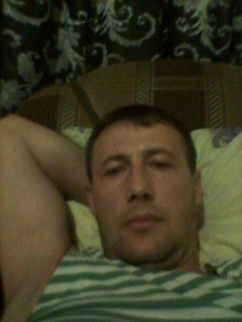  ,   Igor, 44 ,   