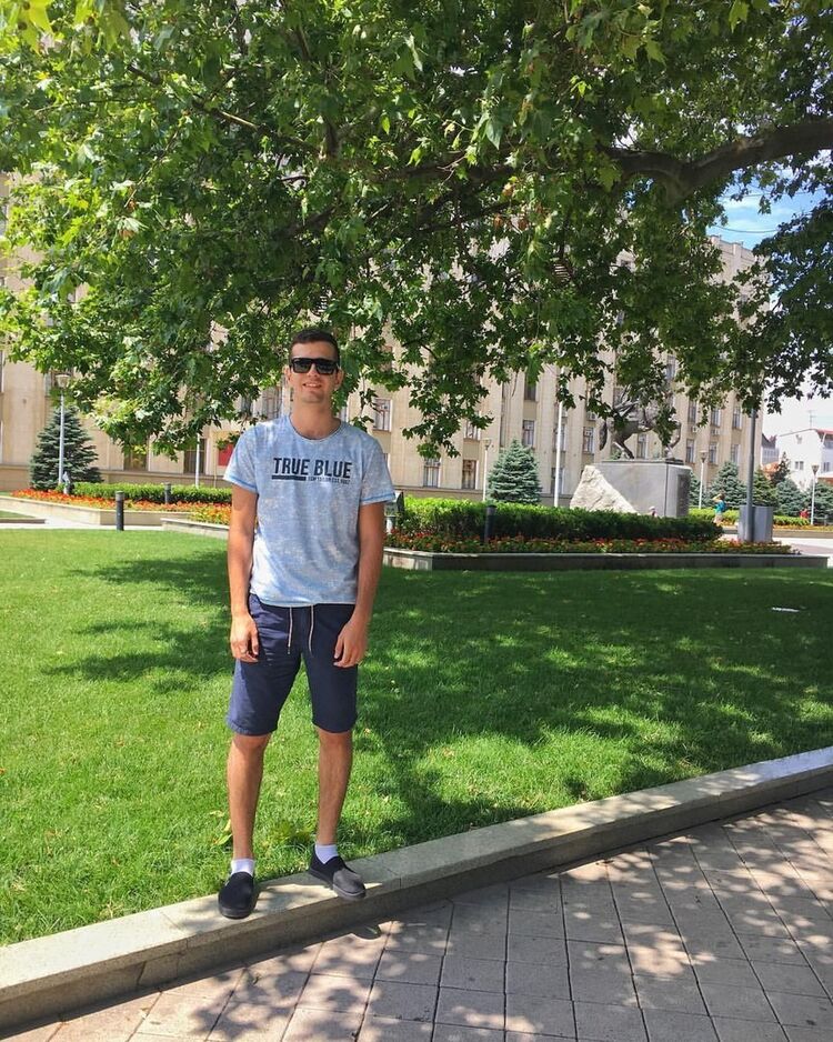 ���� 9869209 ������� �����, 37 ���, ���� ���������� � �����������