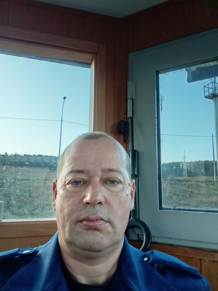  -,   , 51 ,   