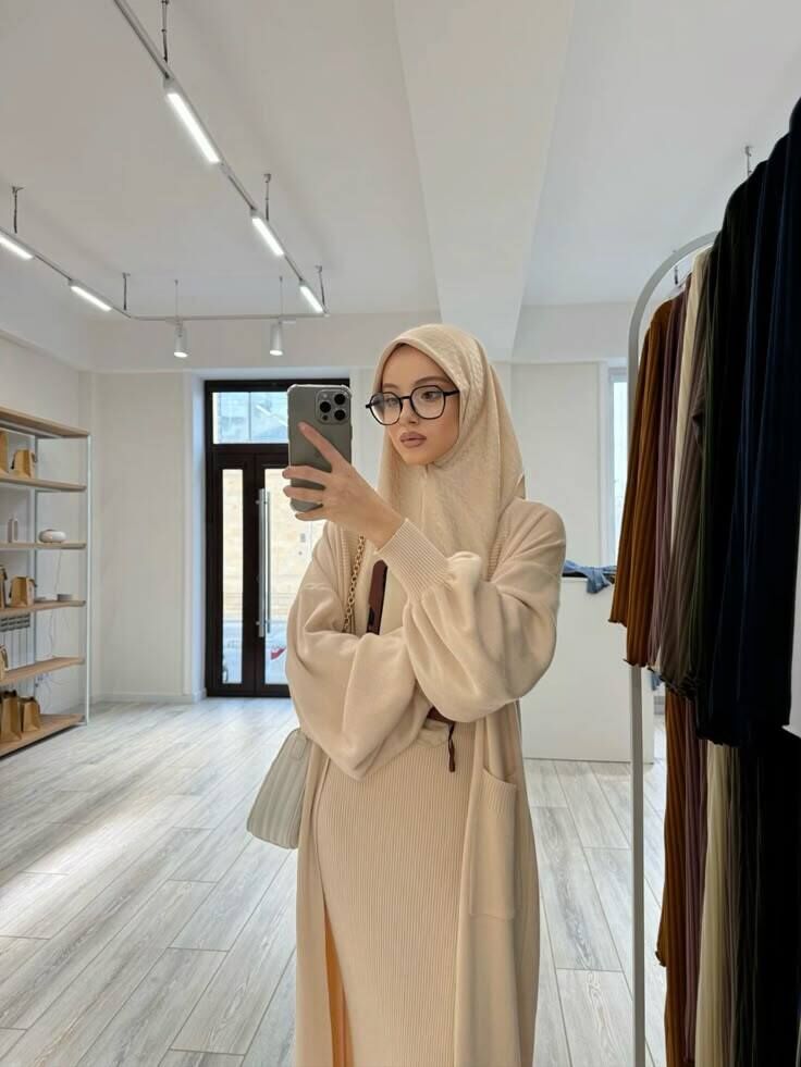  54204619  , 25 ,    --