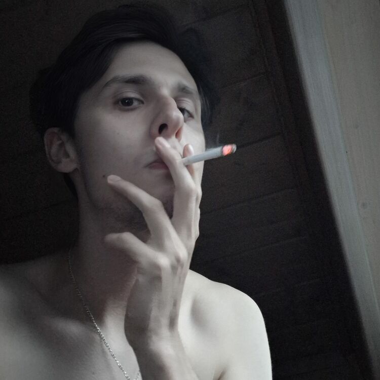  45777349  , 22 ,    