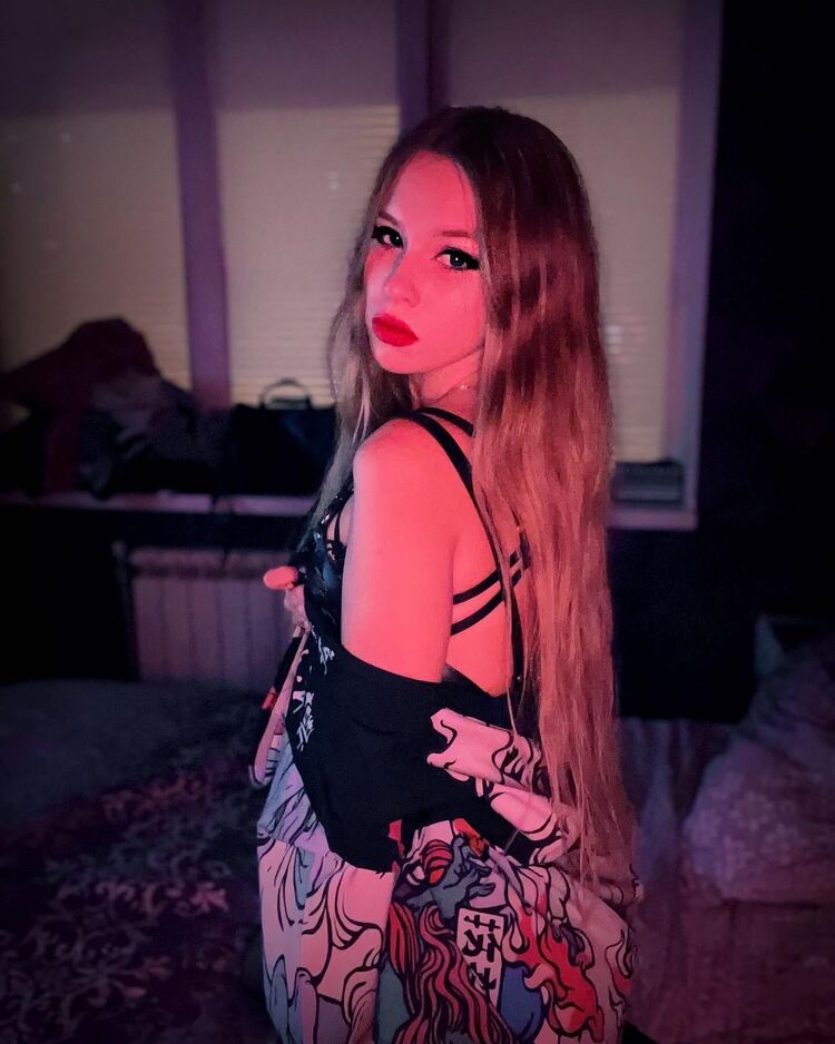 -,   , 27 ,   ,   