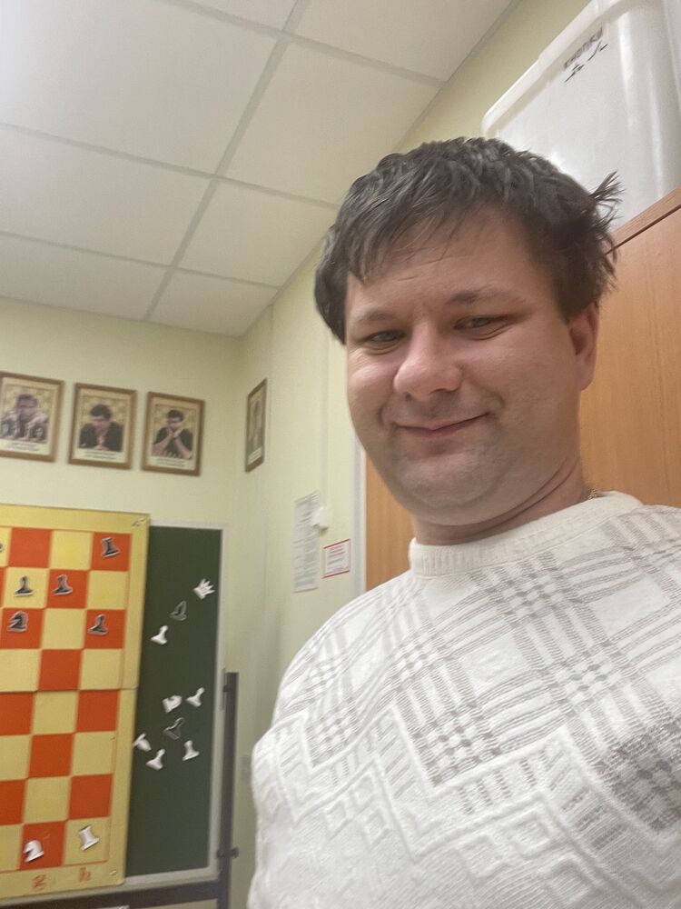  49454789  , 34 ,    