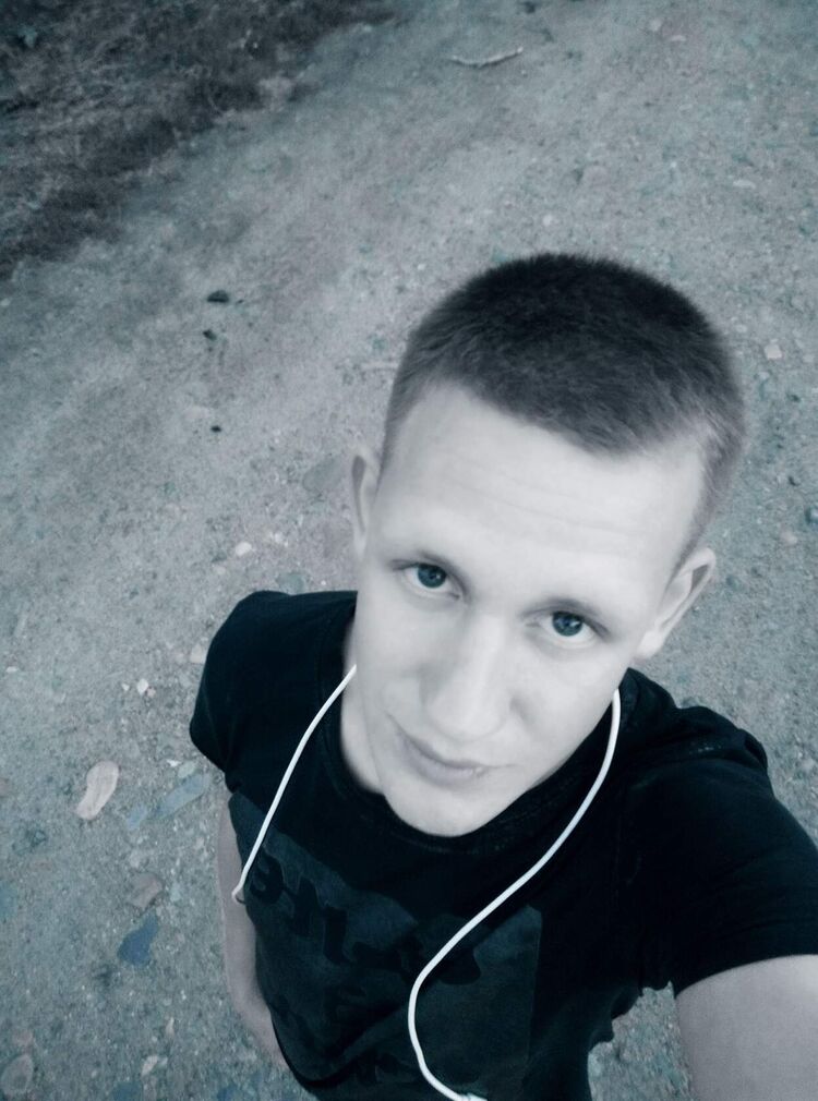  31645079  , 23 ,    
