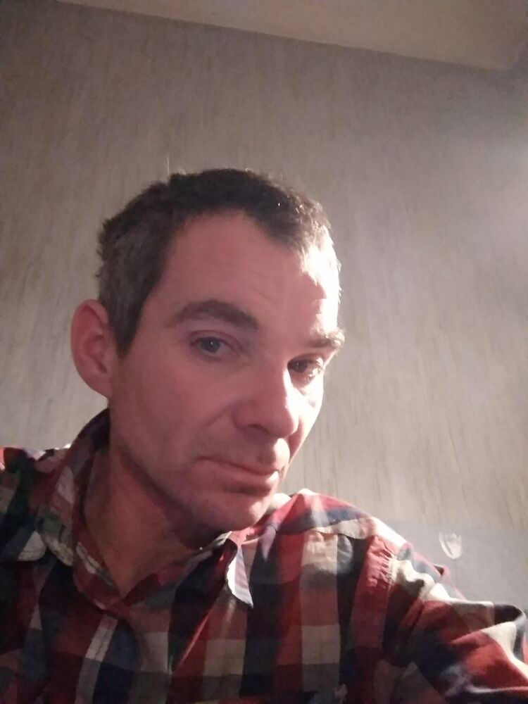  ,   Robert, 48 ,   ,   , c 