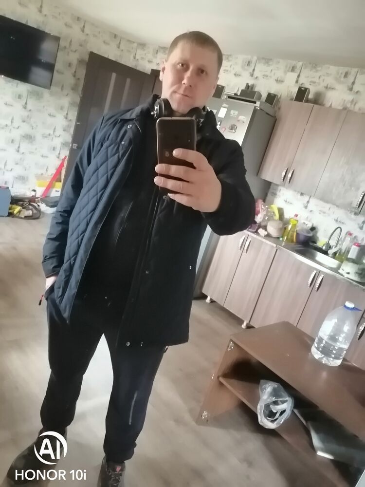  49573199  , 38 ,    