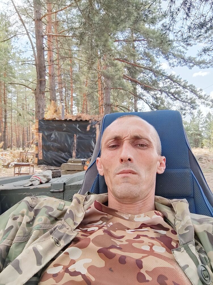  44079259  , 42 ,    