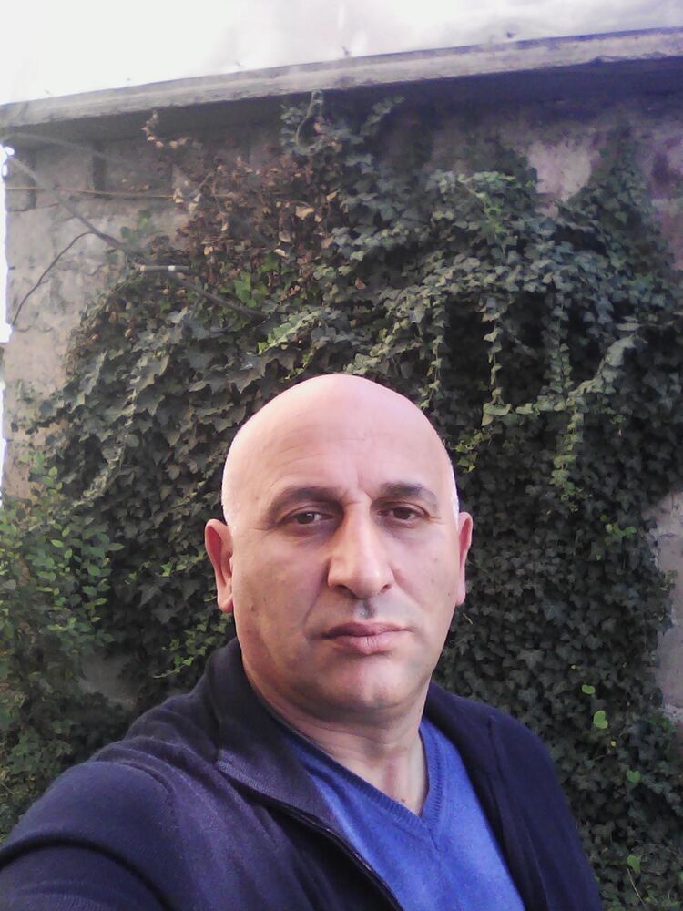  29637229  Rudolf, 57 ,    