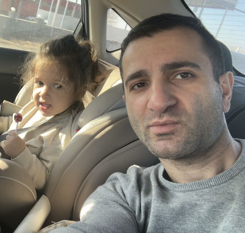  ,   Armen, 38 ,   ,   , 