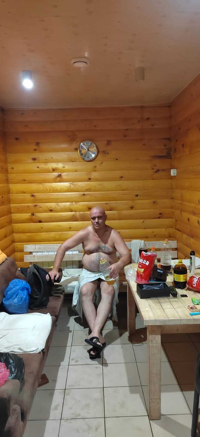  38181079  , 46 ,    