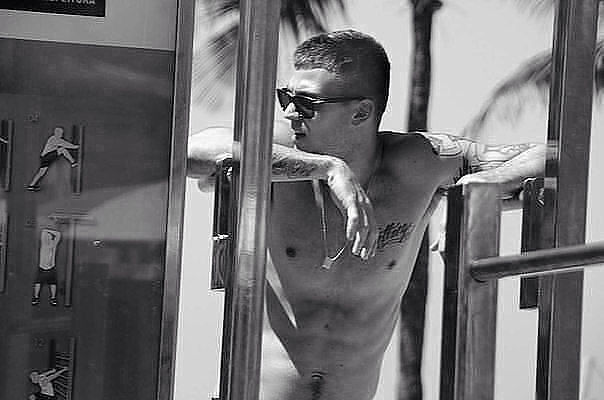  ,   Erik, 36 ,   ,   , c 