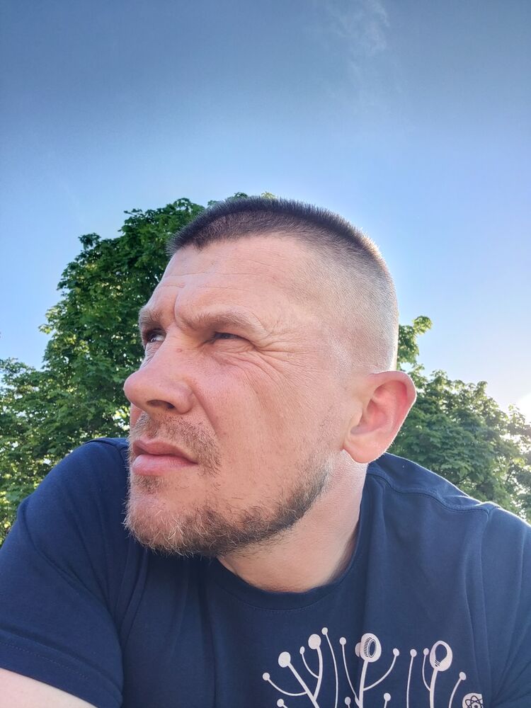  -,   , 42 ,   ,   