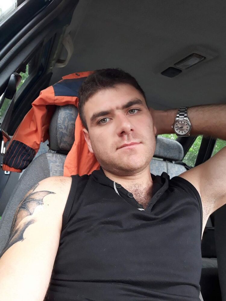  13030309  Elnur, 34 ,    