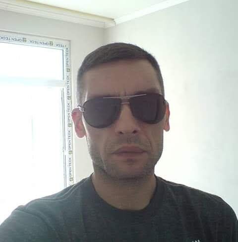  27987729  , 44 ,    