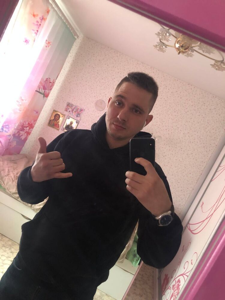  37006749  , 36 ,    