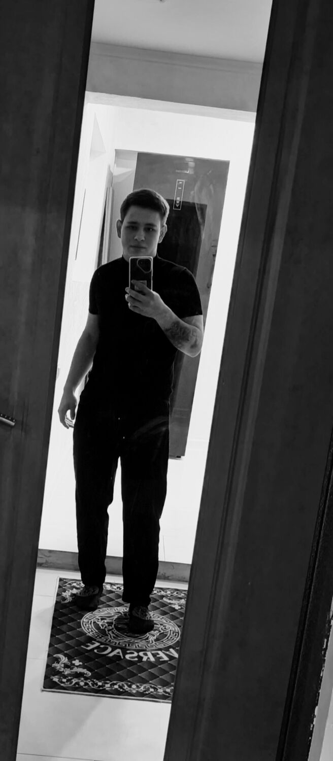  54344589  Idol, 21 ,    