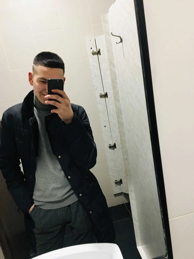  30468919  , 27 ,    