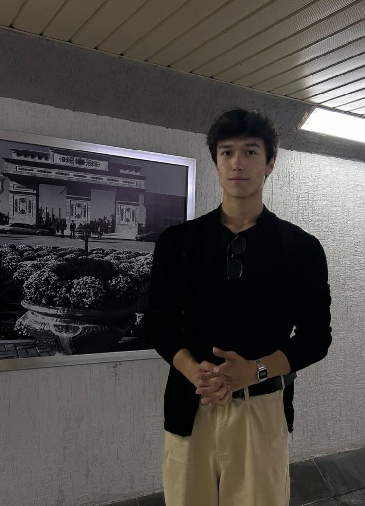  ,   Max, 19 ,   ,   , c , 