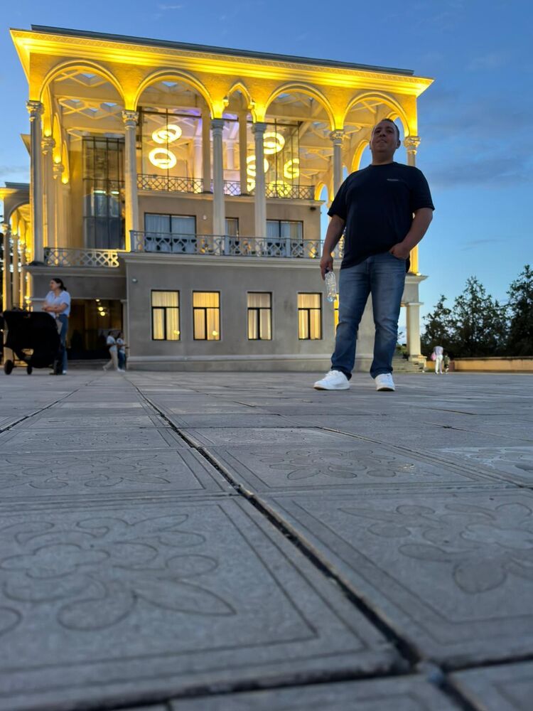  ,   Levan, 43 ,     , c , 