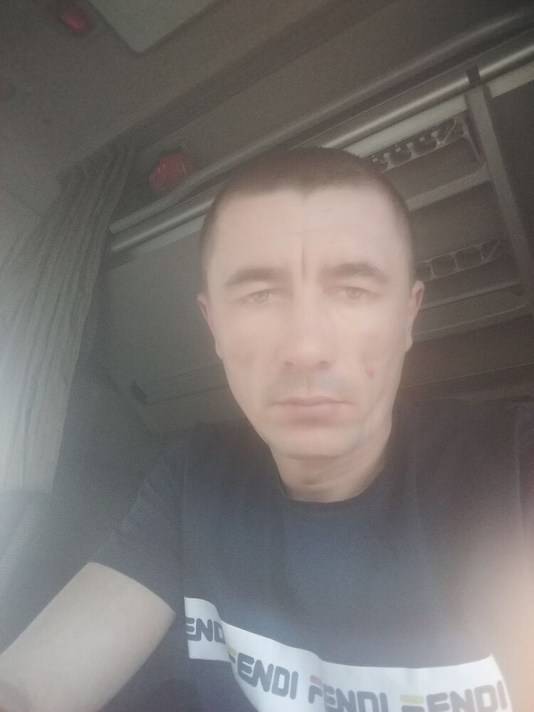  19057289  , 40 ,    