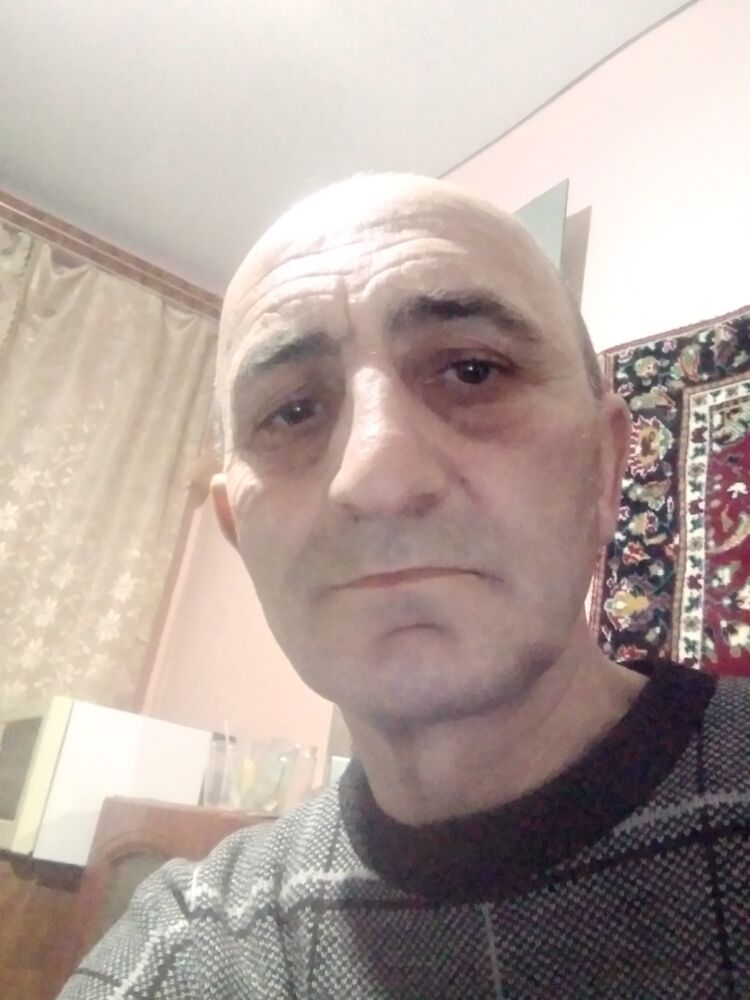  32965079  , 42 ,    