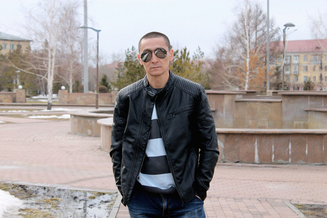  ,   Timur, 49 ,  