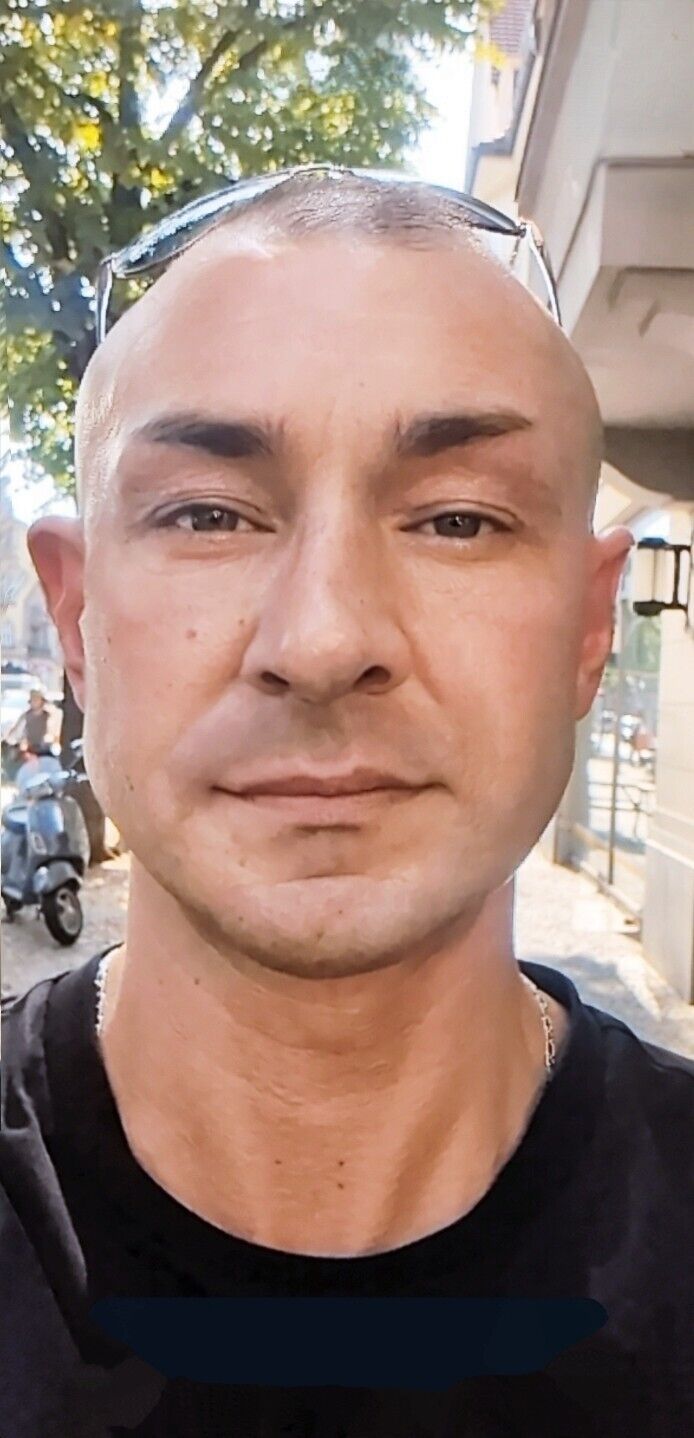  ,   Konstantin, 35 ,   ,   