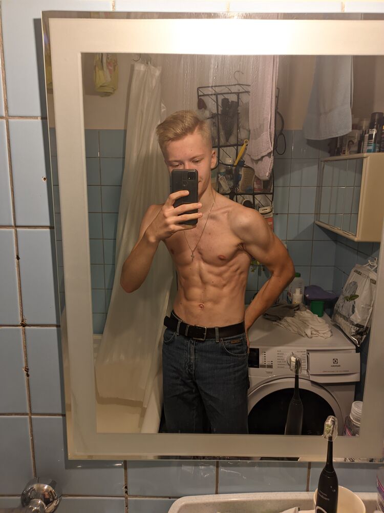  ,   Fedor, 21 ,   ,   , c , 