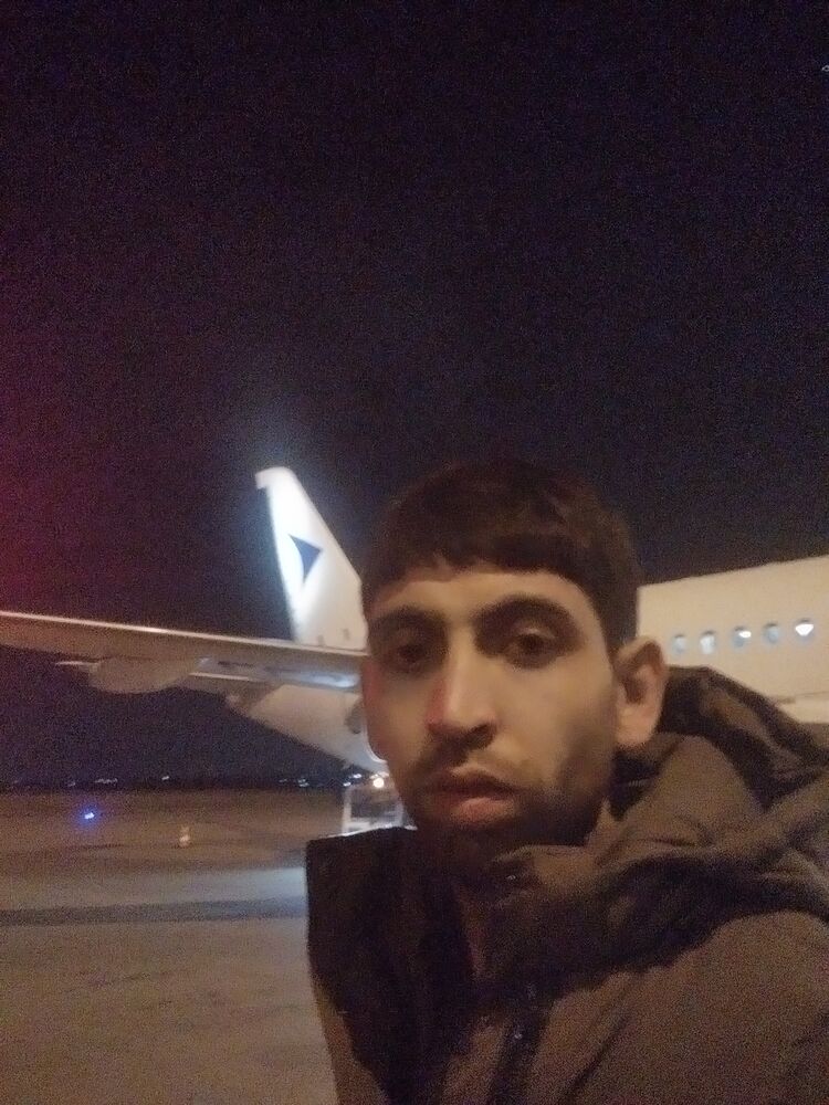  ,   Ceyhun, 36 ,   c 