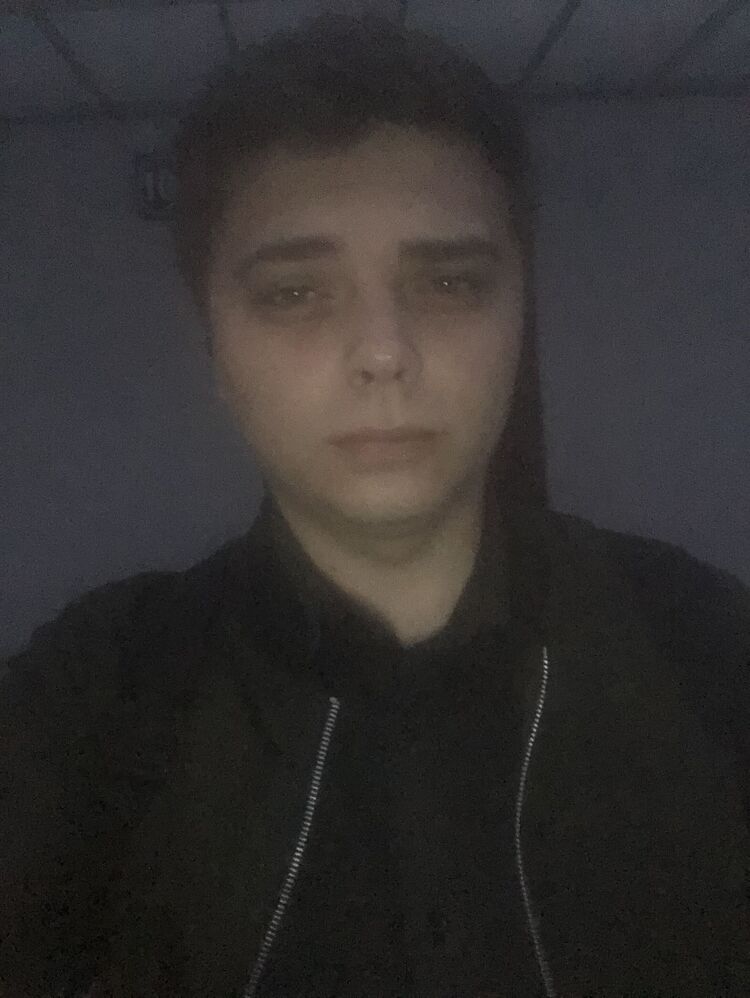  46162439  , 28 ,    
