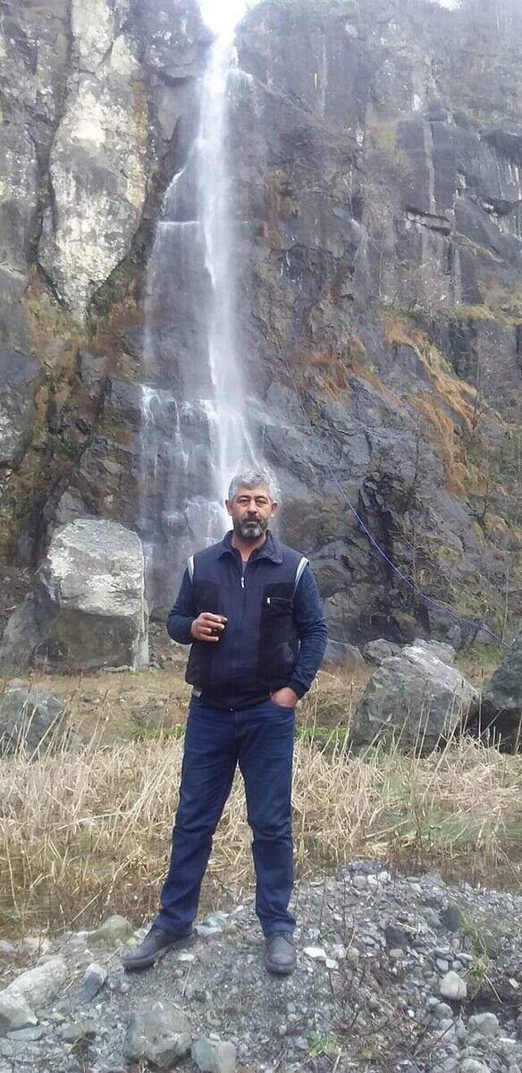  19916549  Osman, 44 ,    