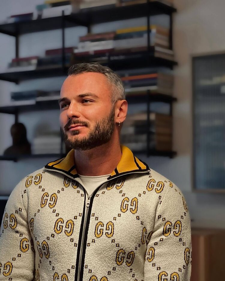 ���� 43082689 ������� ����, 37 ���, ���� ���������� � ������