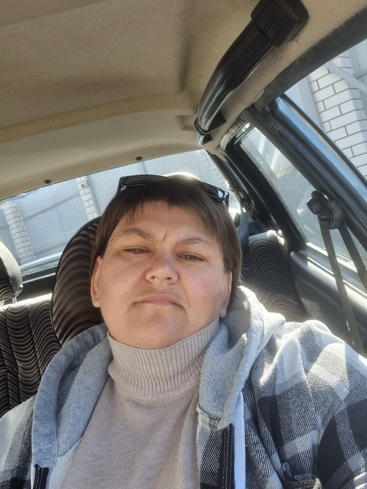  49767279  Ekaterina, 40 ,    
