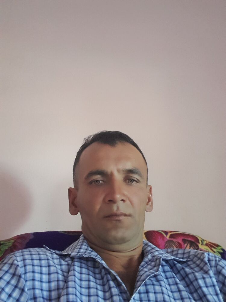  29112379  Utkir, 37 ,    