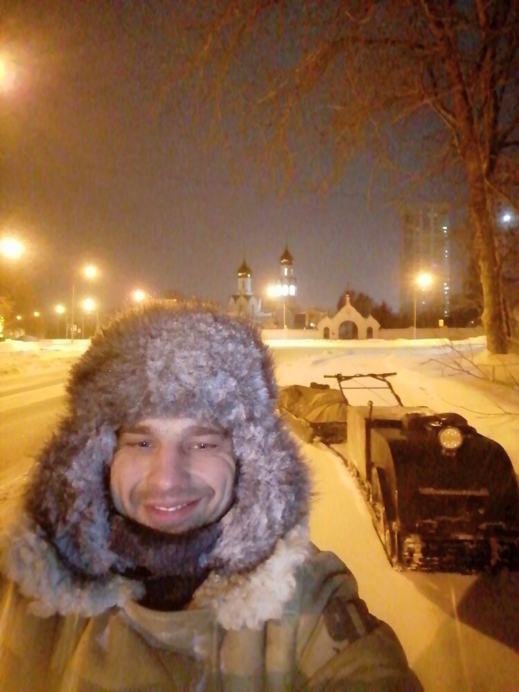  ,   Sergei, 38 ,   ,   