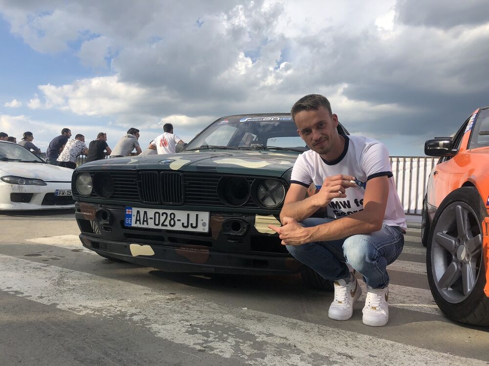  ,   , 32 ,   
