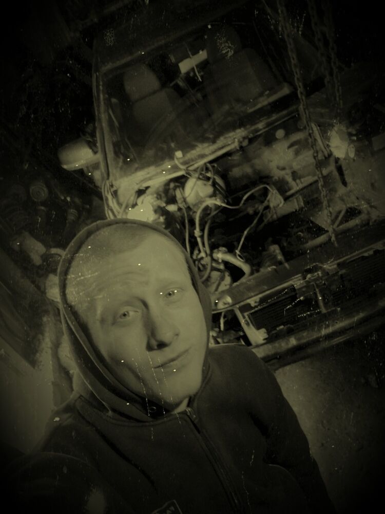  18302819  , 28 ,    