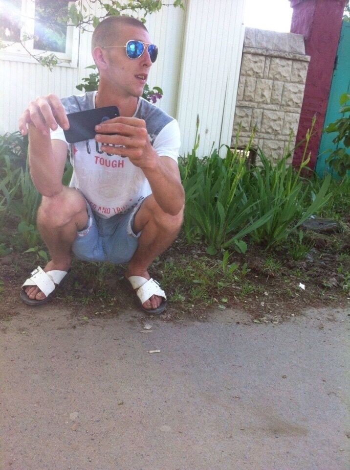  30864489  , 27 ,    -