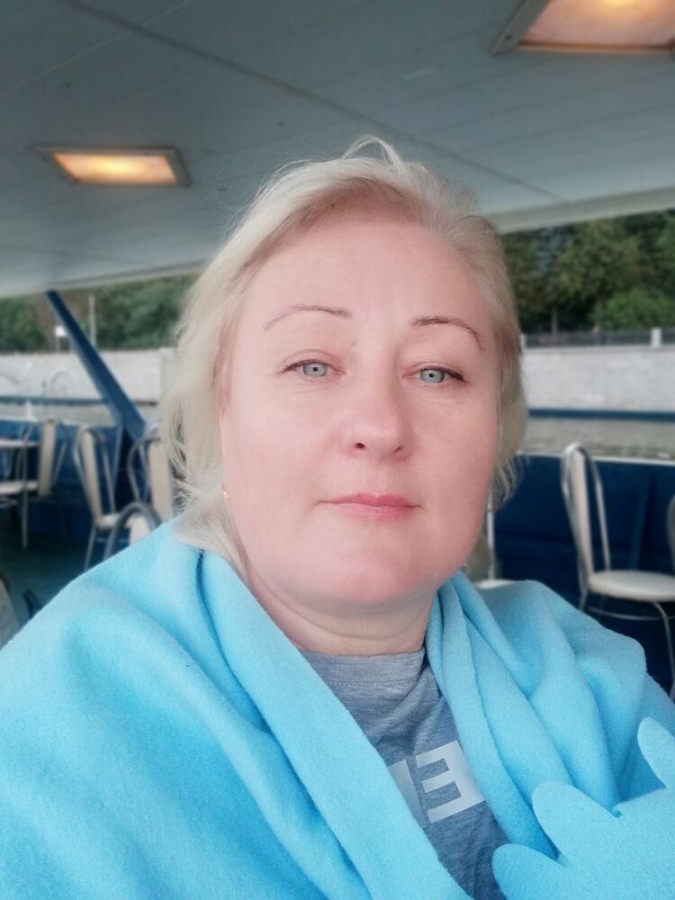  33493319  Tania, 53 ,    
